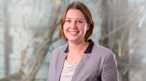 Dr. Karen Henning