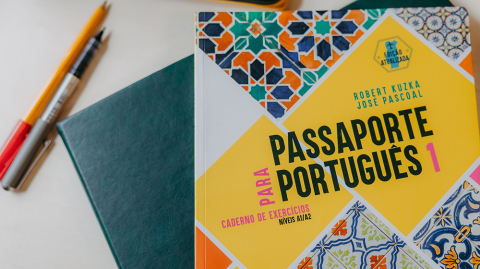 Buch zum Portugiesisch lernen (c) Jana Dünnhaupt Uni Magdeburg